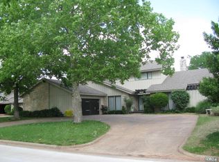 12804 Saint Johns Dr, Oklahoma City, OK 73120