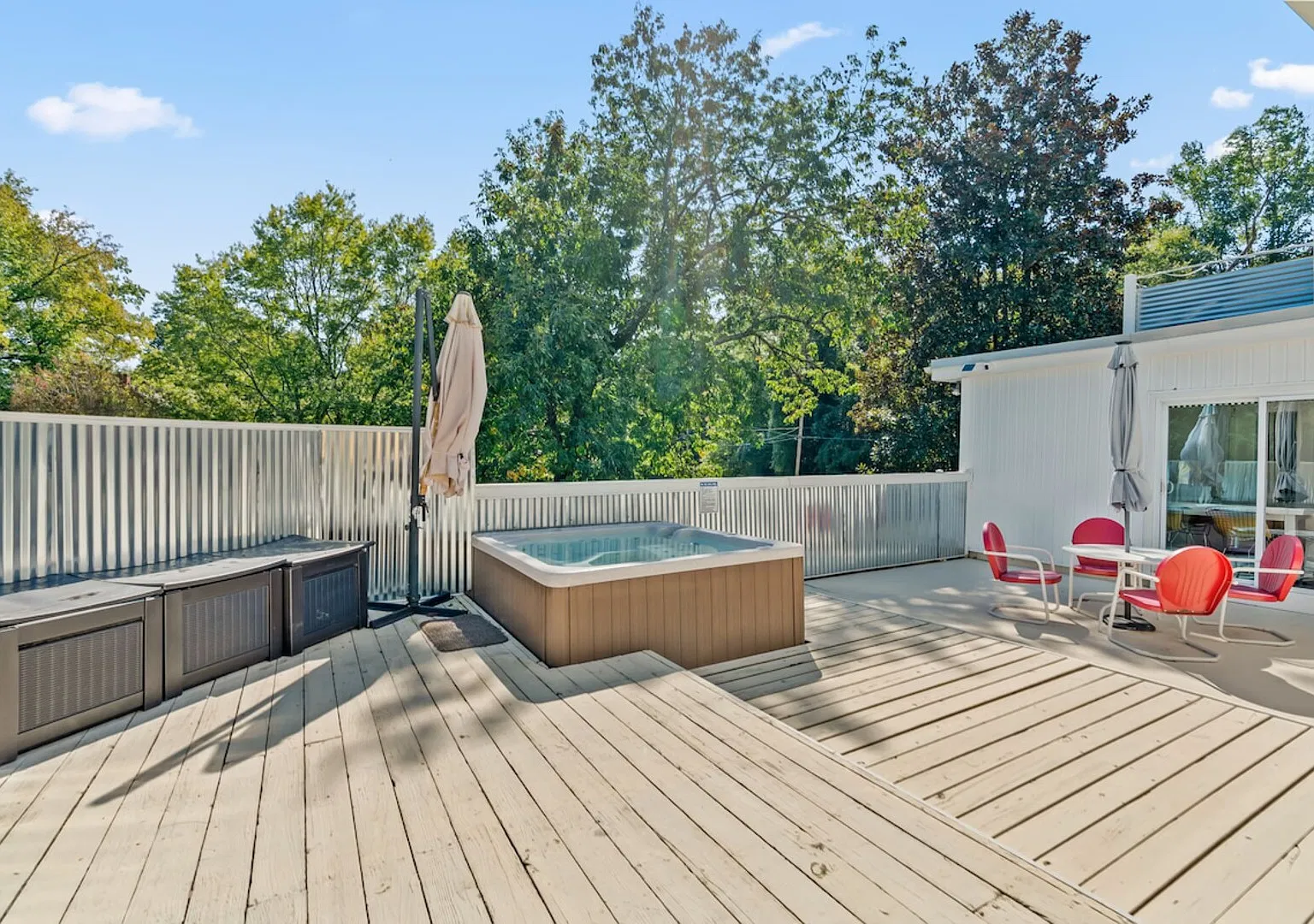 Modern Retreat | Hot Tub | Bar | Patio | HPU — Photo 2
