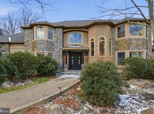 20 Vineyard Ln, Bechtelsville, PA 19505