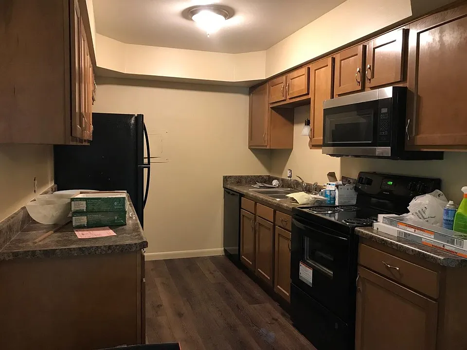 1530 Brooke Park Dr #6
