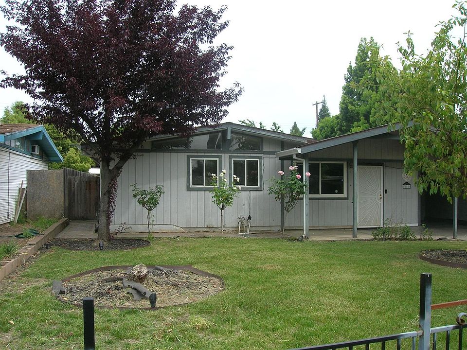 1st image of 605 Hampton Dr