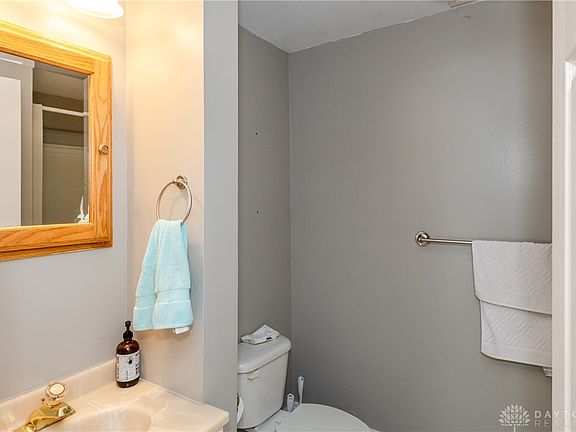 5th image of 144 La Belle St #146