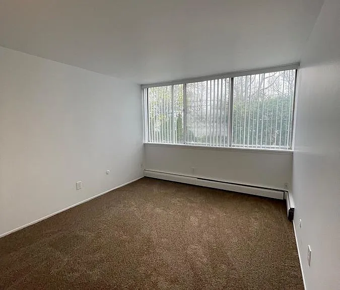 1305 S Congress St #212B — Photo 4