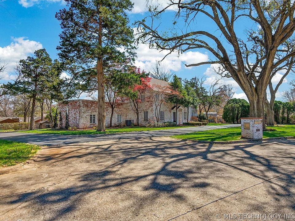 1st image of 2317 London Ln