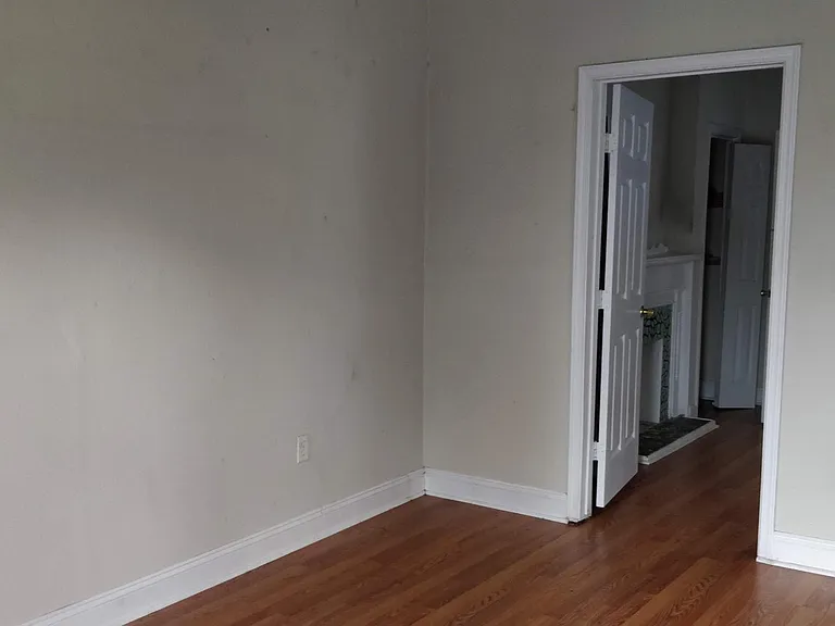 1706 Cambronne St — Photo 3