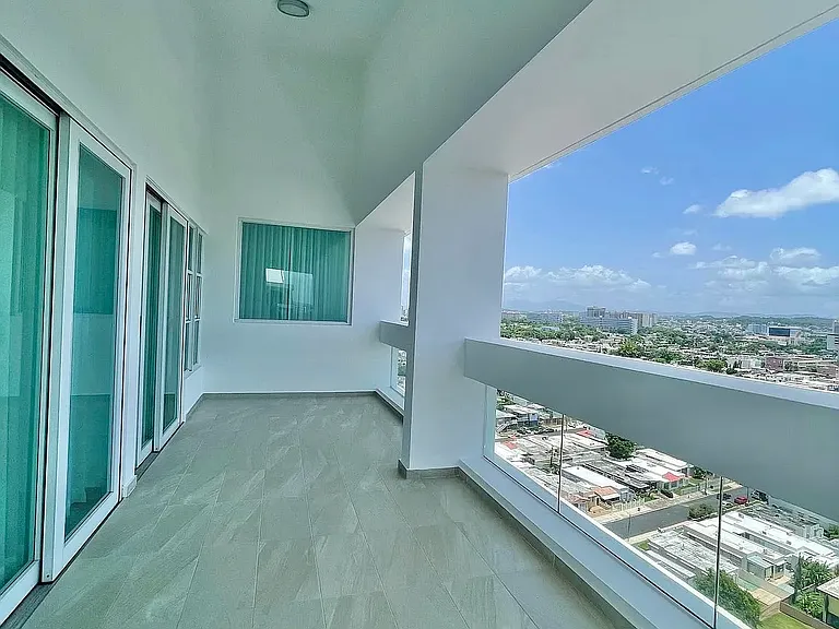 405 Juan B Rodriguez Mirador Del Parque #1702 — Photo 11