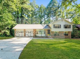 4135 Rue Saint Germain, Stone Mountain, GA 30083