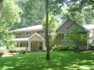 1 Orchard Rd, Kinnelon, NJ 07405