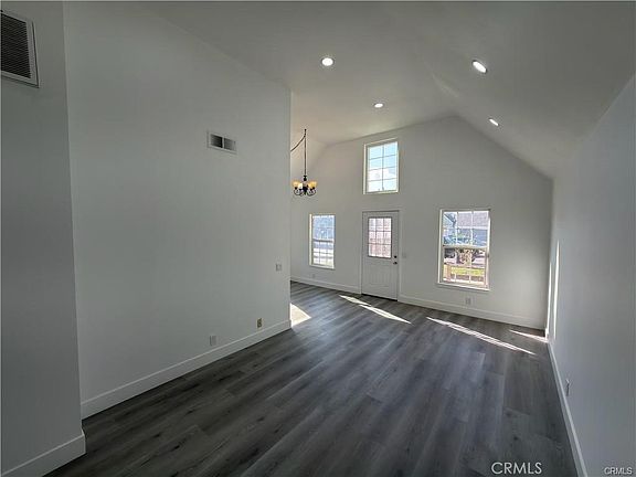 4th image of 14560 Woodland Dr