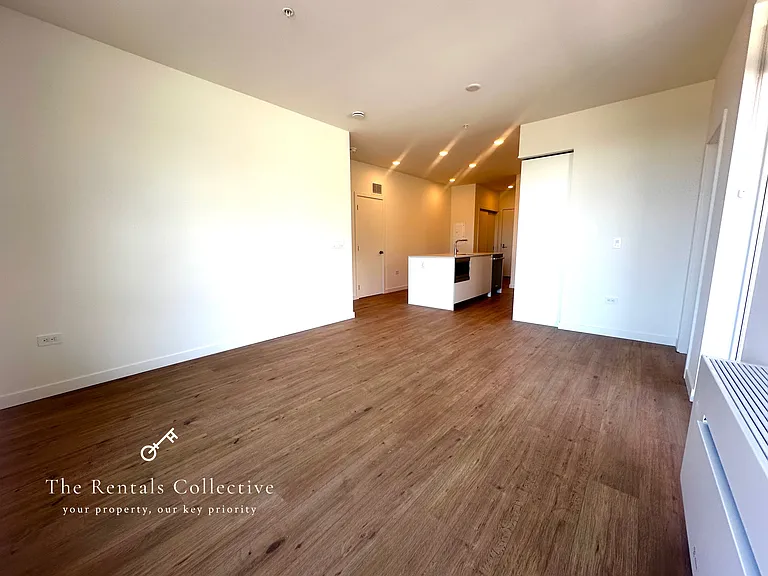 1500 Scott Cres — Photo 3