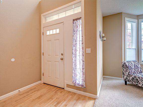 3rd image of 9306 NE 37th Ave