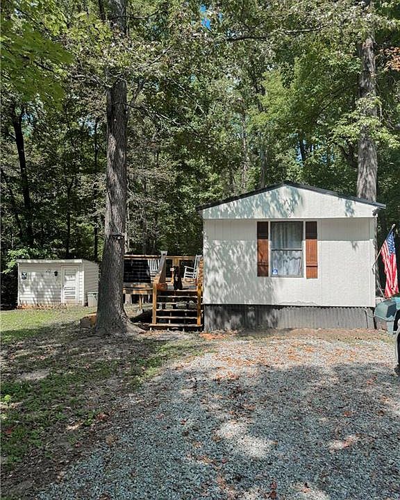 1st image of 10 Lindsey Ln NW