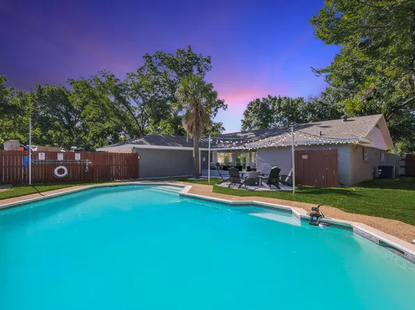 1231 Springbrook Cir, Desoto, TX 75115