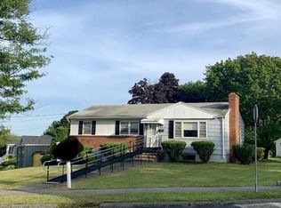 36 Harrison Ave, Peabody, MA 01960