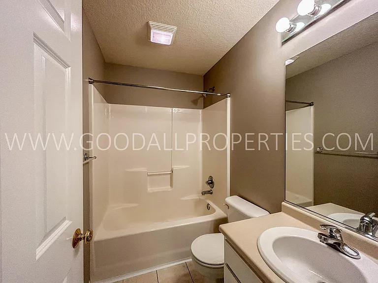 7873 Dakota Cir — Photo 12
