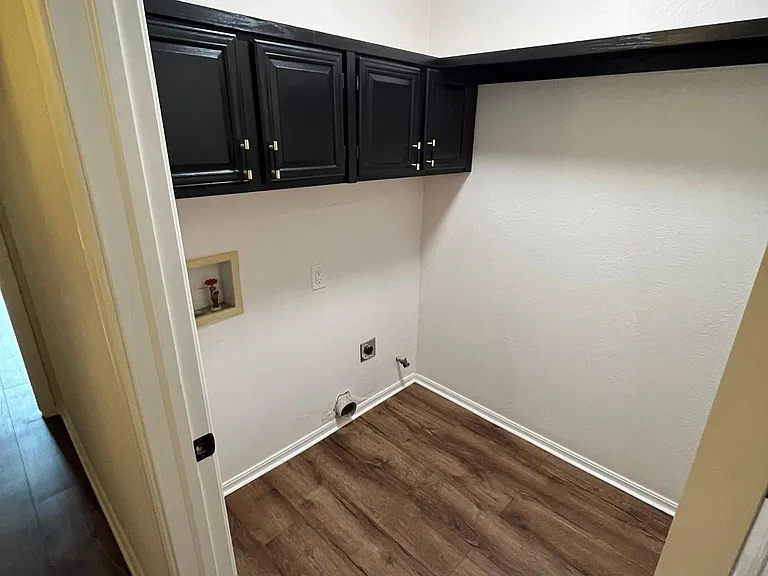 7429 S Atlanta Ave — Photo 11