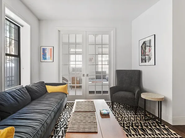 3117 Broadway 11 image 2 of 12