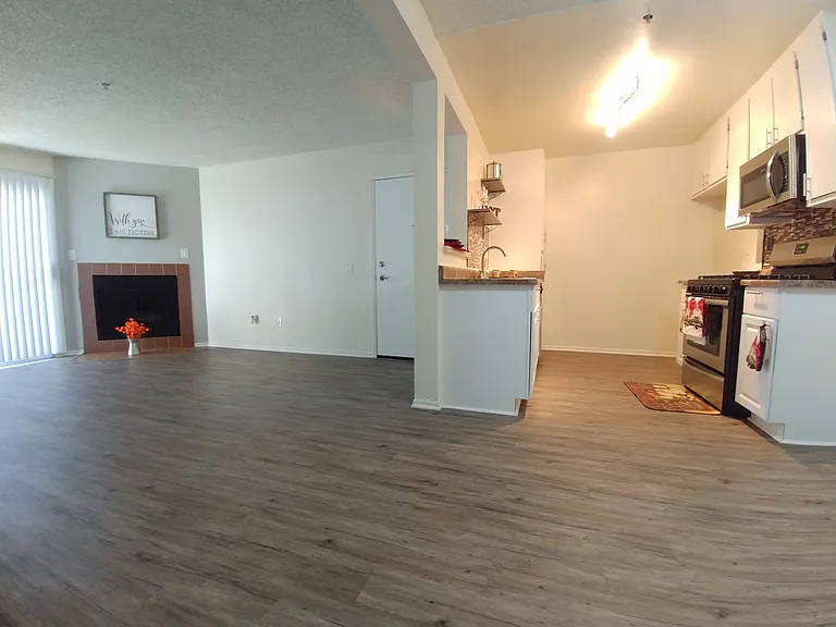 Sunset Ridge — Photo 29
