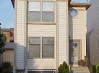 1054 Mound St, Cincinnati, OH 45203