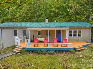 1087 N Turkey Creek Rd, Leicester, NC 28748