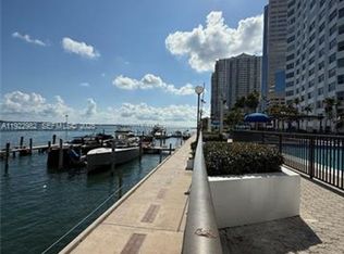 825 Brickell Bay Dr APT 1151, Miami, FL 33131