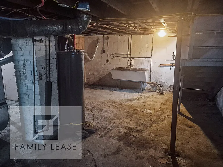 1100 Sherman Ave — Photo 37