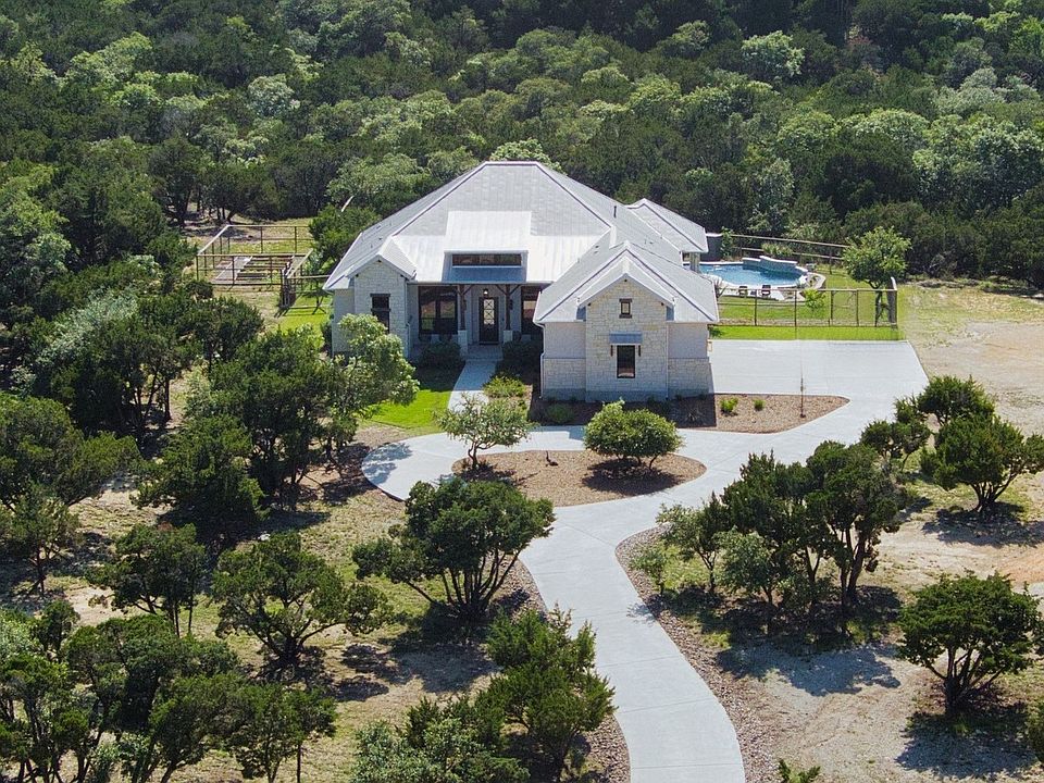 1st image of 172 CANYON BLUFFS DR
