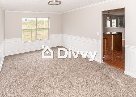3rd image of 1023 Winding Woods Trl