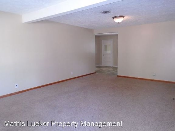 2nd image of 508 W Ash St
