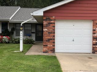 3426 W Dorchester Rdg #E1, Peoria, IL 61604