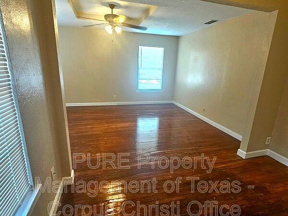 2nd image of 425 Rita Dr