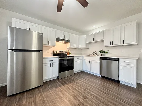 575 Schiller St #14 Photo 1