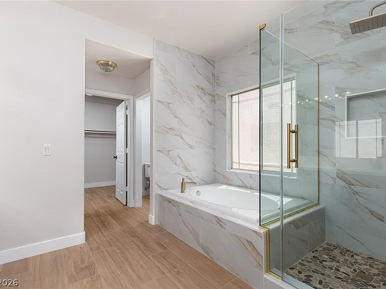327 Perry Ellis Dr — Photo 29