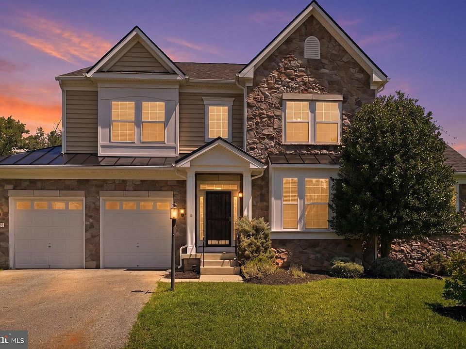 1st image of 16204 Broxburn Ln