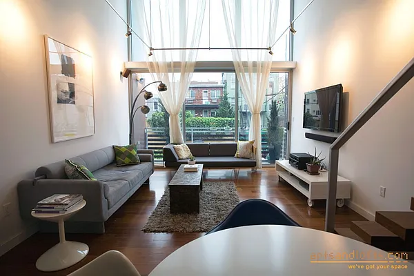 Sold by aptsandlofts.com | media 34