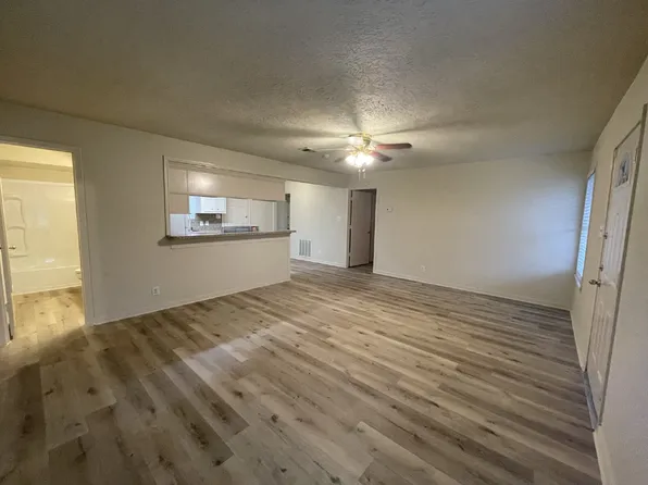 14745 Liberty St, Montgomery, TX 77356