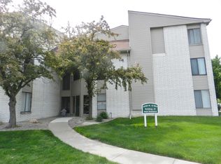 32005 W 12 Mile Rd UNIT 207, Farmington Hills, MI 48334