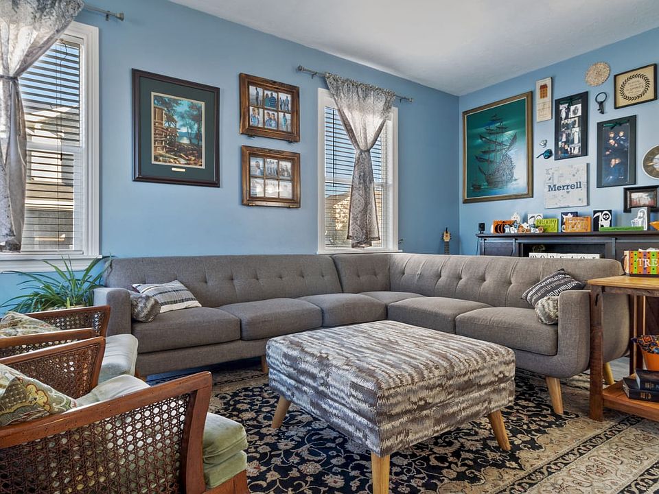 1st image of 234 E Heidelberg Pl