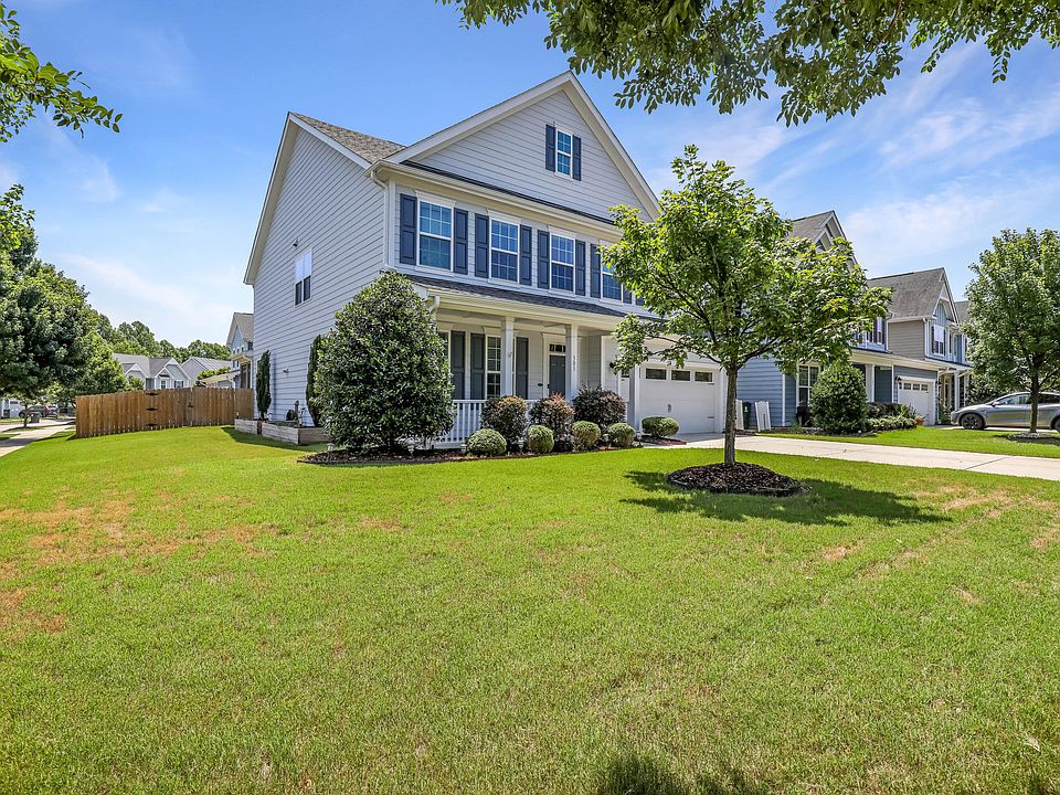 1st image of 301 Atwood Dr