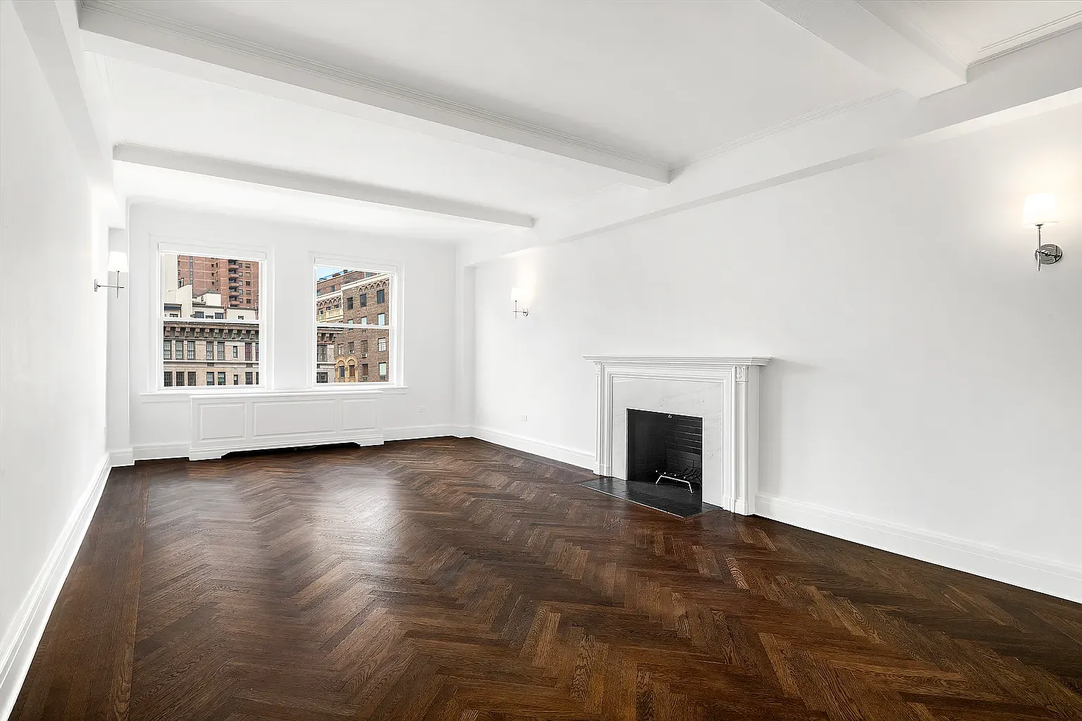 1085 Park Avenue — Photo 4