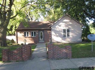 112 E Cedar St, Cedar Bluffs, NE 68015