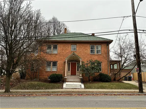 210 Eaton St, Providence, RI 02908