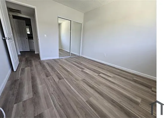 9047 Langdon Ave #15 — Photo 13