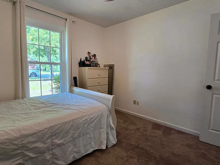 700 Rim Rd — Photo 30