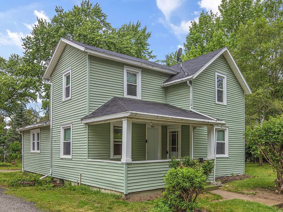 1st image of 517 James St