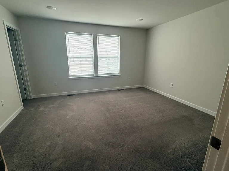15 Shamrock Cir — Photo 10