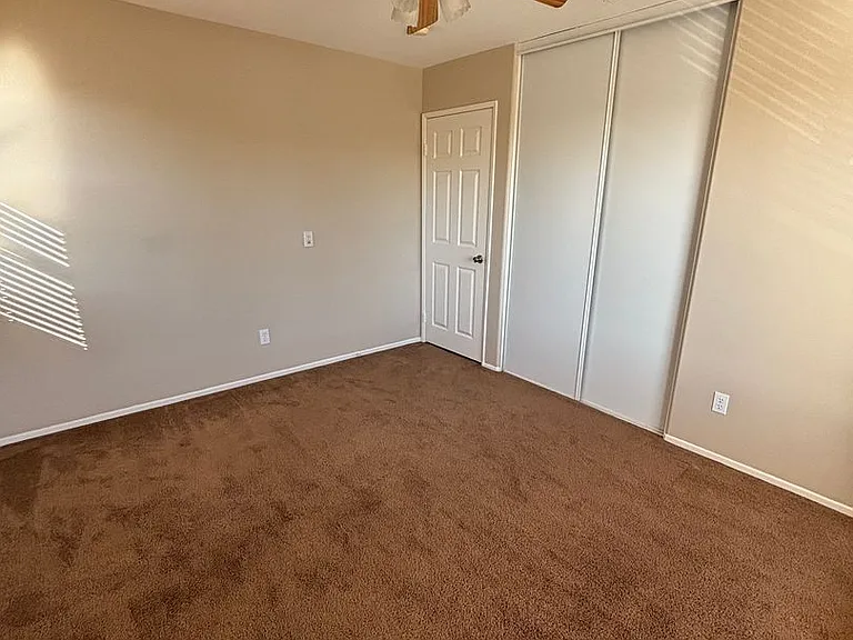 10463 Graham Ct — Photo 9