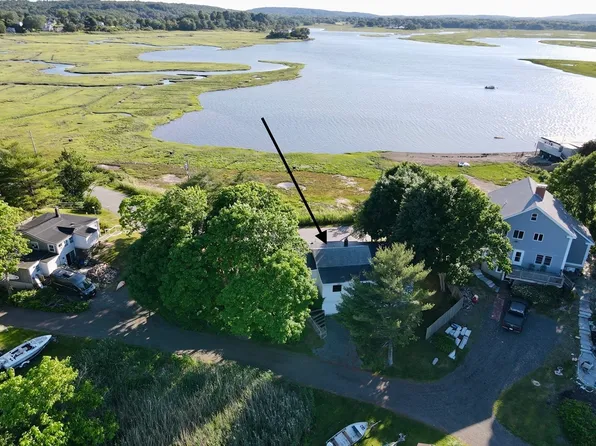 5 Eagle Hill Rd, Ipswich, MA 01938