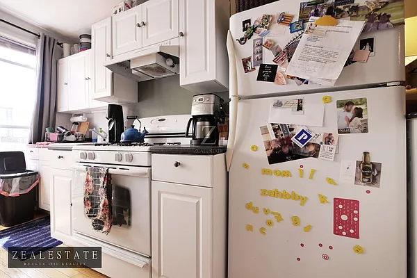 Rented by ZealEstate Group Inc | media 16