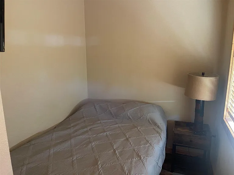 1104 Rorem Ave #3 — Photo 8